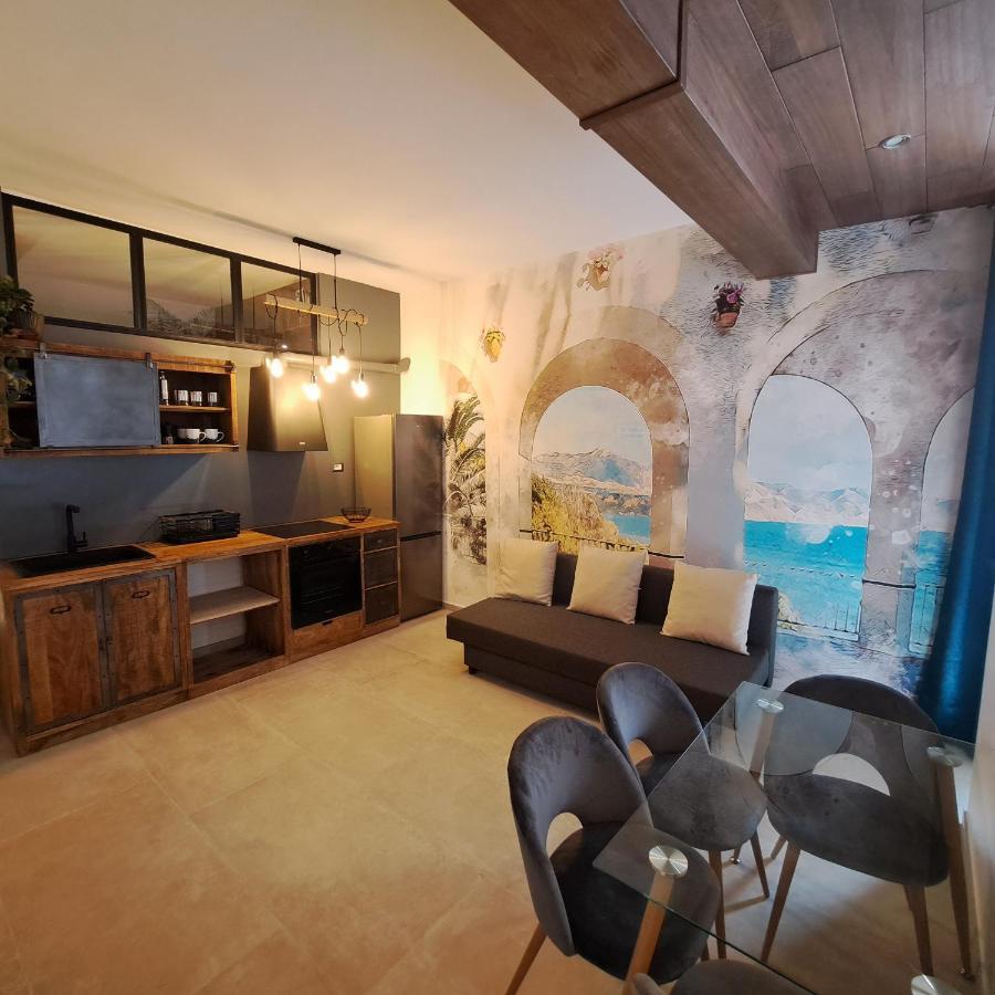 Caieta Housing Gaeta Exterior foto
